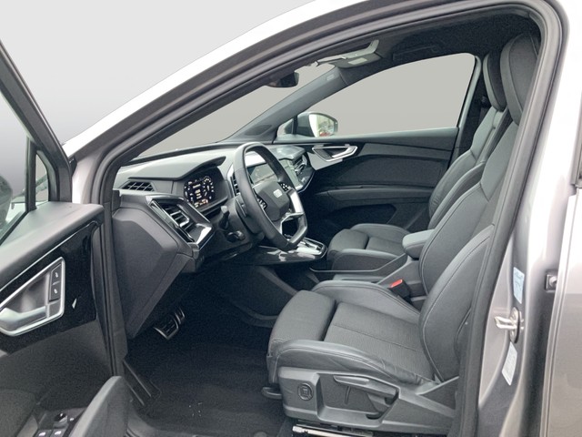 Audi - Q4 40 e-tron S line NAVI+KAMERA+SHZG+LED_14