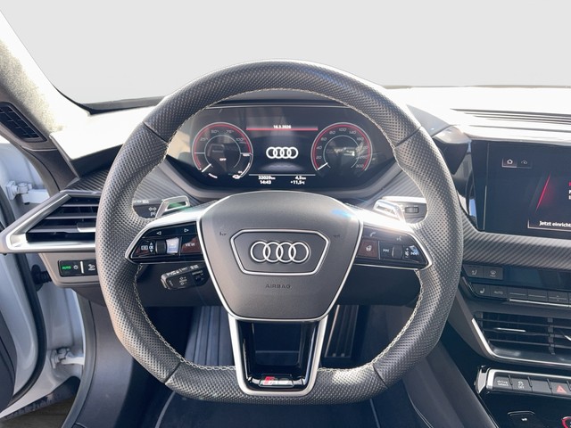 Audi - e-tron GT RS quattro LASERLICHT_12