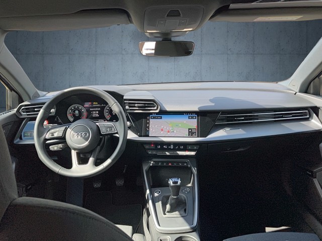 Audi - A3 Lim 35 TFSI S-line AHK LED LM18 NAVI PDC SHZG_2