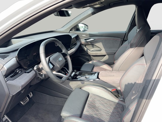 Audi - Q6 e-tron performance S-line AHK B&O LM21 PANO_26