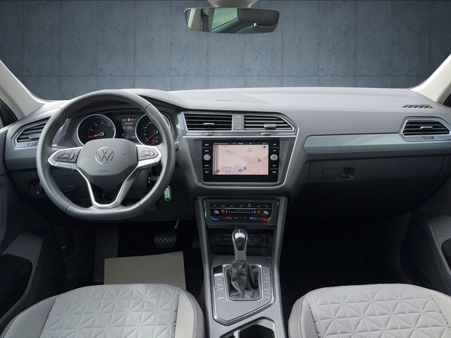 VW - Tiguan 1.5 TSI DSG Life LED+Navi+RFK+AHK_2