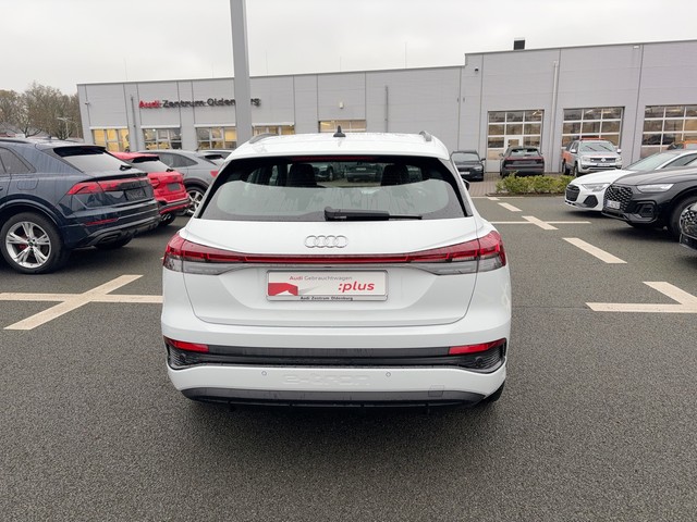Audi - Q4 e-tron S-Line MATRIX+PANO+ACC_7