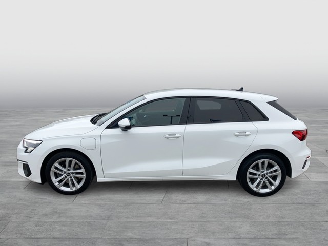 Audi - A3 Sportback 40 TFSI e S-tronic CAM LED LM17 TEMP_8