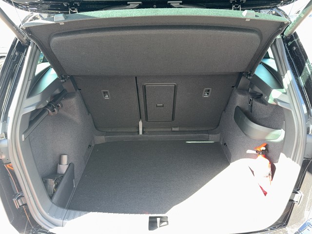 Skoda - Karoq 2.0 TDI DSG Sportline AHK+NAVI+KAMERA+LED_4