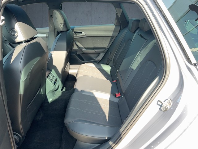 CUPRA - Leon ST 1.5 eTSI DSG EDGE PANO+LED+NAVI+ACC+SHZG_3