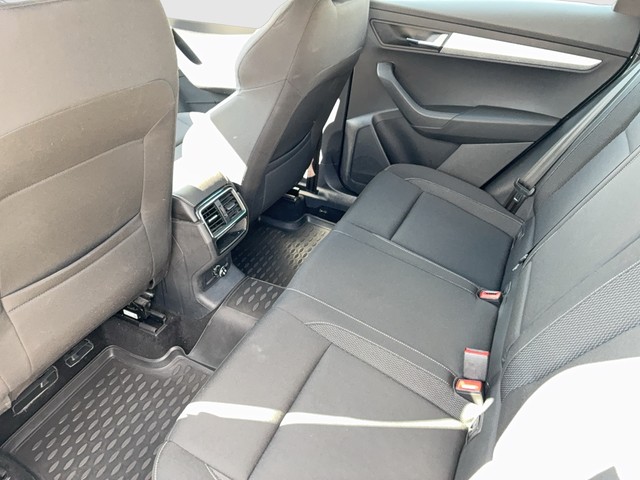 Skoda - Karoq 2.0 TDI Ambition GRA+NAVI+AHK+KAMERA+LED_3 Skoda - Karoq 2.0 TDI Ambition GRA+NAVI+AHK+KAMERA+LED_3