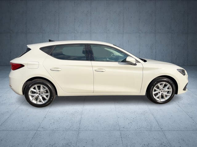 VW - Golf VIII 2.0TSI DSG GTI Standhzg.+Matrix+Kamera_8