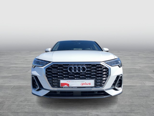Audi - Q3 Sportback 40 TFSI quattro S-tronic S-line AHK_11