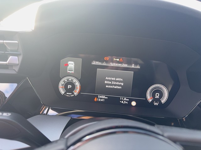 Audi - A3 Lim. 35 TFSI S-tronic advanced STANDHEIZUNG_12