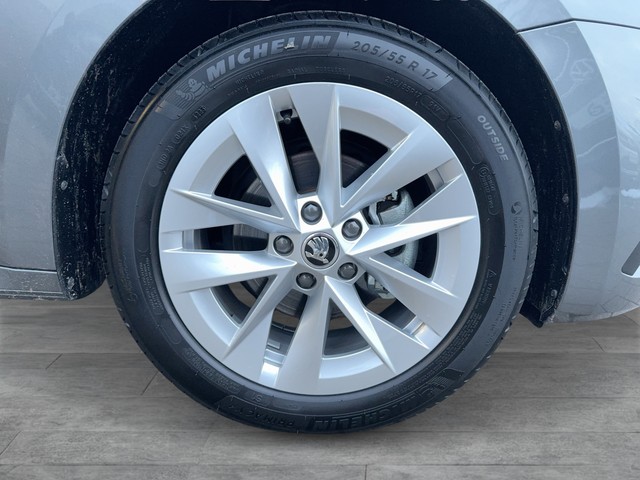 Skoda - Octavia Combi 1.5 TSI eTEC DSG Selection AHK+LED_14