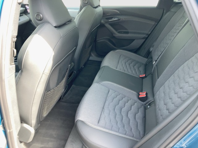 Audi - A6 e-tron Avant edition one blue S-line AHK PANO_3