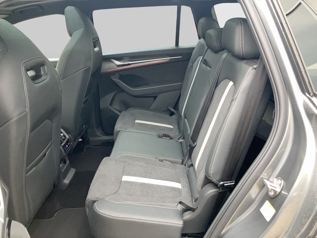 Skoda - Kodiaq 2.0 TDI DSG 4x4 Sportline AHK+PANO+7SITZE_3
