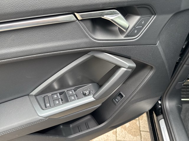 Audi - Q3 Sportback 35 TDI S-tronic S line AHK+ACC+NAVI_5