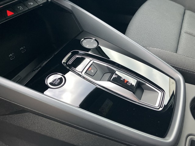 Audi - A3 Sportback 35 TFSI S-tronic S line LED+NAVI_6