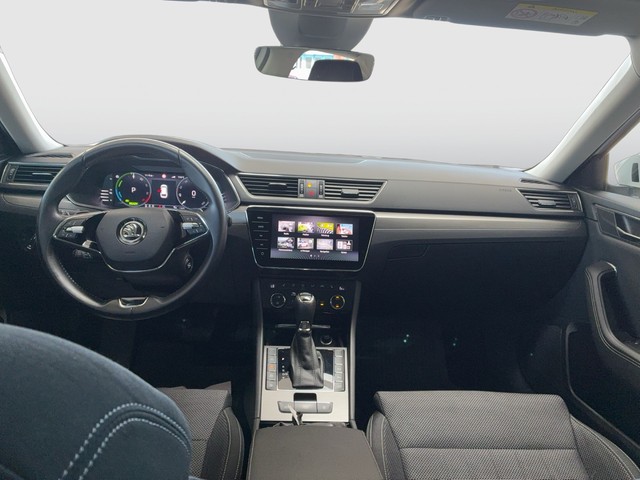 Skoda - Superb Combi 1.4 iV Style Standheizung+RFK_2