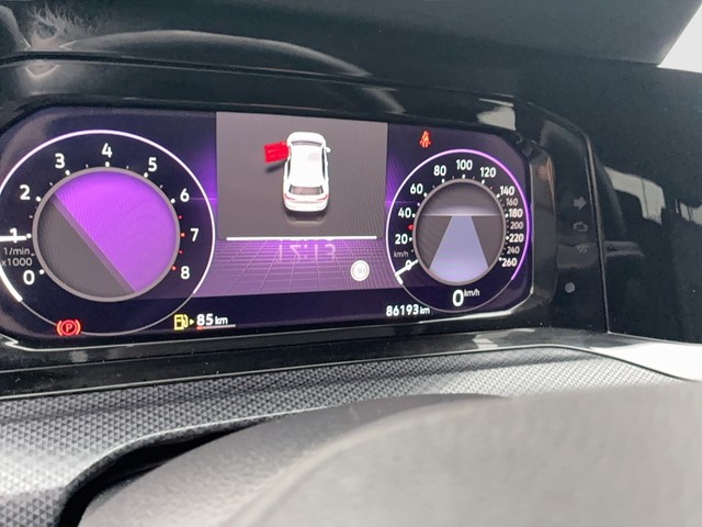 VW - Golf VIII Lim. 1.0 TSI United NAVI+APP+SPUR+SHZ_13