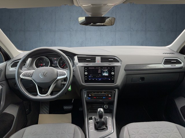 VW - Tiguan 2.0 TDI DSG Life AHK+LED+NAVI+RFK_2