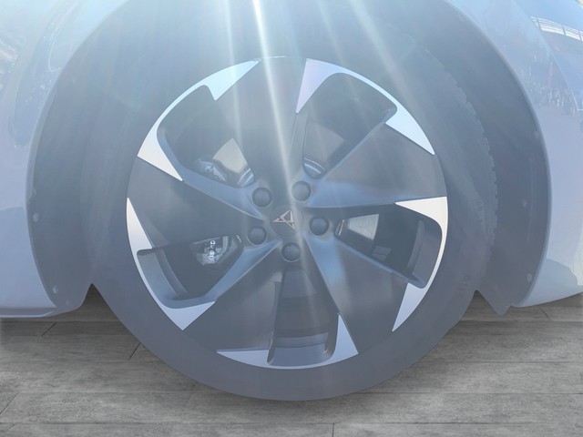 CUPRA - Born ACC CAM GJR LED LM19 MFL NAVI PDC SHZG TEL_10