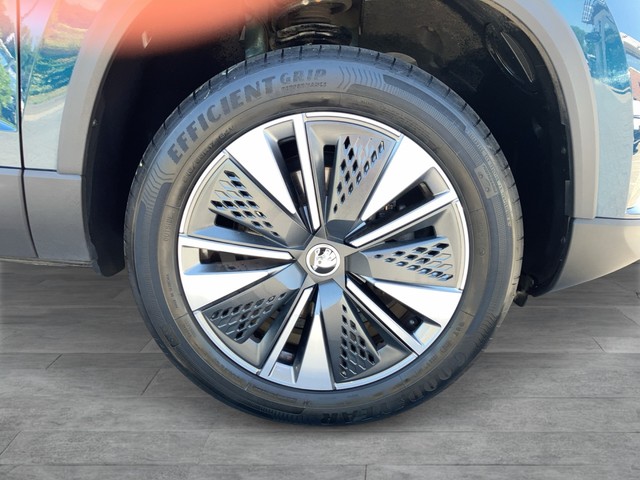 Skoda - Karoq 1.0 TSI Tour CAM LED NAVI SHZG TEMP TEL_10