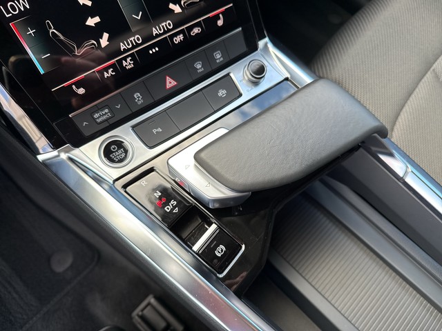 Audi - e-tron Sportback 50 quattro LED+NAVI+SHZG+LUFT_7