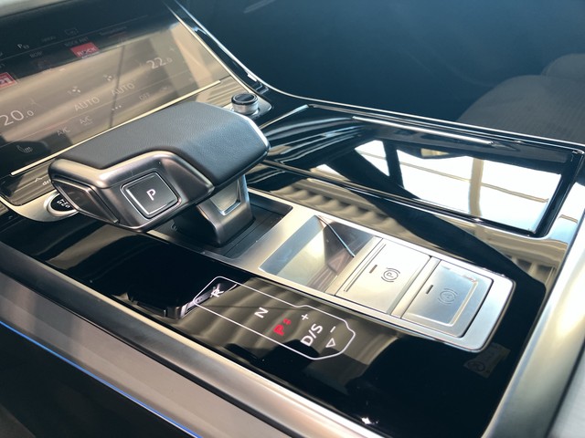 Audi - Q7 50 TDI S line AHK+NAVI+KAMERA+LUFT+SHZG_7