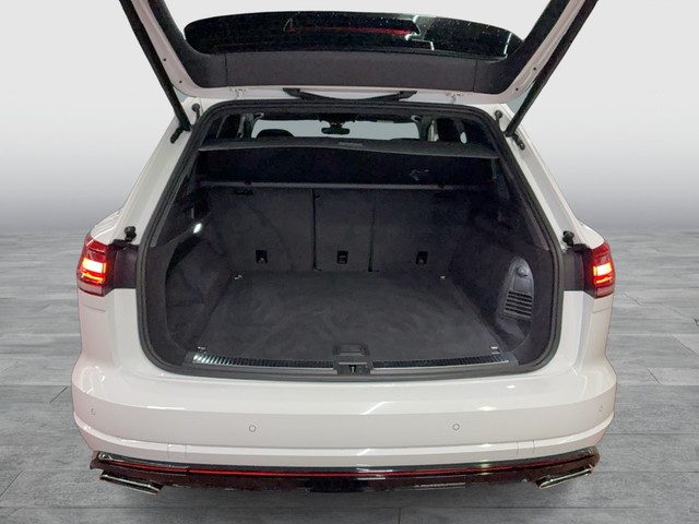 Skoda - Enyaq RS Lounge DCC HuD 360° Pano CANTON_4