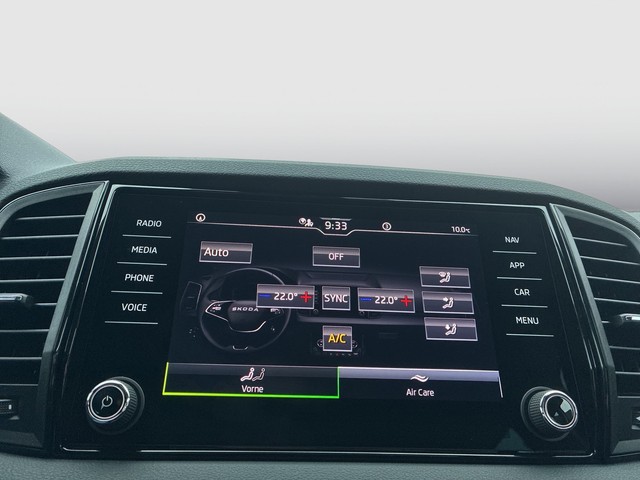 Skoda - Karoq 1.5 TSI DSG Selection Navi+Kamera+Sitzhzg._10