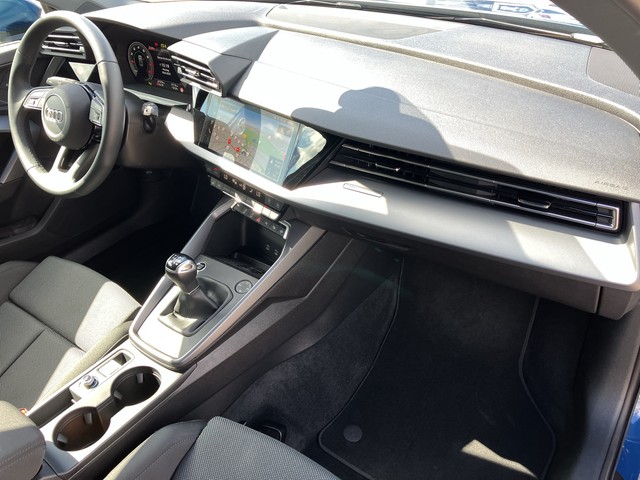 Audi - A3 Lim 35 TFSI S-line AHK LED LM18 NAVI PDC SHZG_7