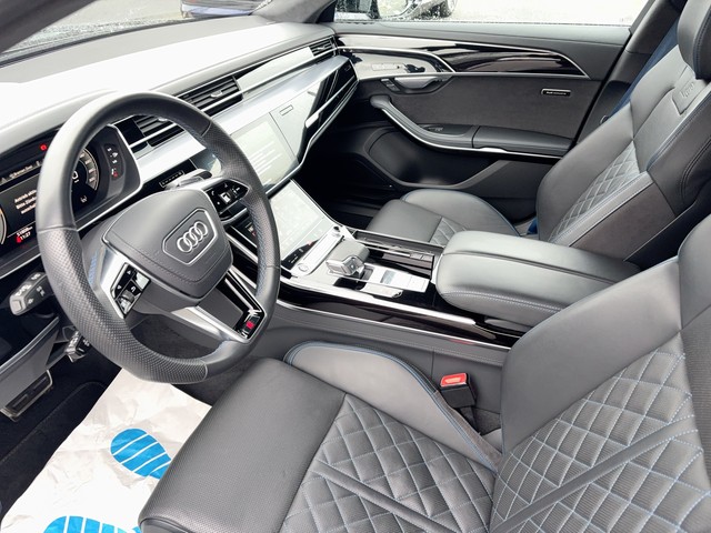 Audi - A8 60 TFSI e Tiptronic quattro S-Line AHK+PANO_11