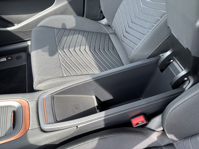 CUPRA - Born 58kWh KAMERA+NAVI+SHZG+LED_9