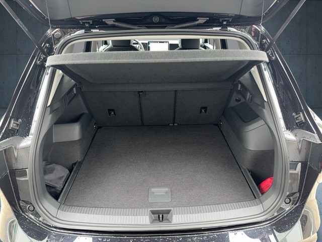 VW - Tiguan 2.0 TDI DSG Life ACC+LED+NAVI+SHZG+LM18"_4