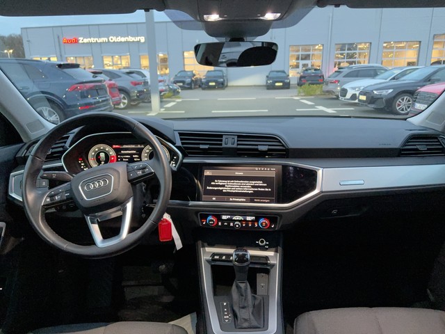 Audi - Q3 Sportback 35 TFSI S-tronic AHK+ACC+ALLWETTER_2