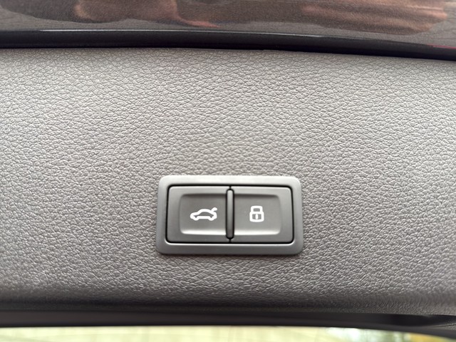 Audi - e-tron S quattro Matrix HuD B&O Leder Standklima_5