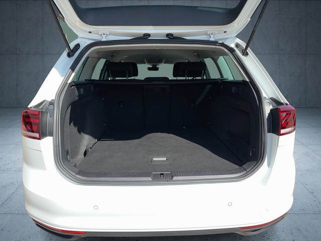 VW - Passat Variant 2,0 l TDI DSG Business RFK Navi_4