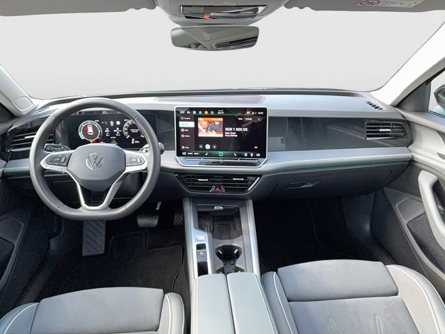 VW - Passat Variant 2.0 TDI DSG Business AHK+ACC+NAVI_4