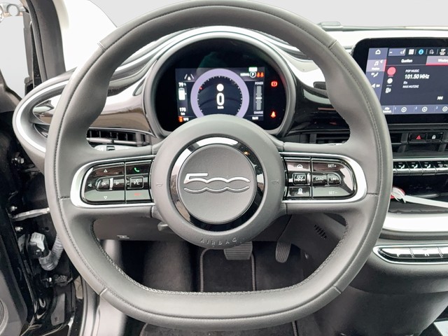Fiat - 500e 42kWh Icon NAVI+ACC+PANO+LED+SITZHZG+KAMERA_13