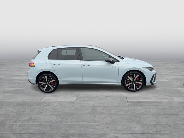 VW - Golf VIII Lim. 1.5 TSI eHybrid GTE DCC HUD_9