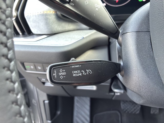 Skoda - Kodiaq 2.0 TDI DSG 4x4 Selection Virtual+Matrix+Navi+Kamera_9