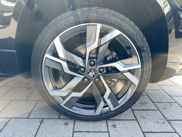 Skoda - Karoq 2.0 TDI DSG Sportline AHK+NAVI+KAMERA+LED_20