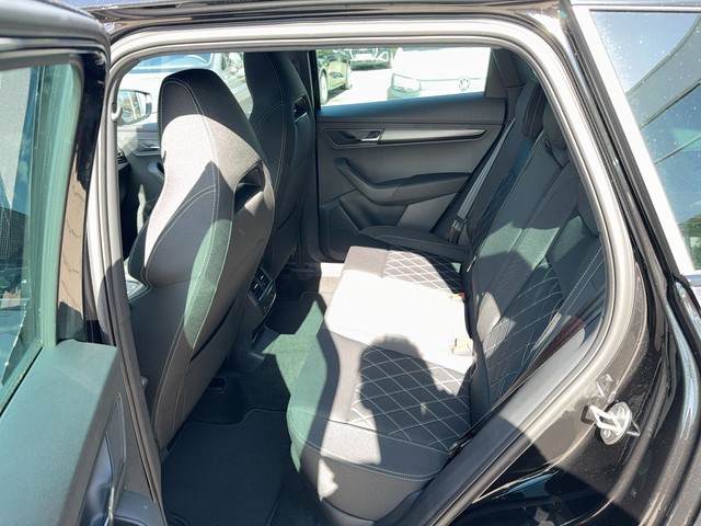 Skoda - Karoq 2.0 TDI DSG Sportline AHK+NAVI+KAMERA+LED_2
