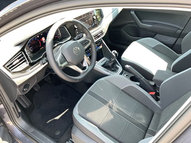 VW - T7 Multivan 2.0 TDI Life DSG,StandHz,AGR,ACC,DCC_11