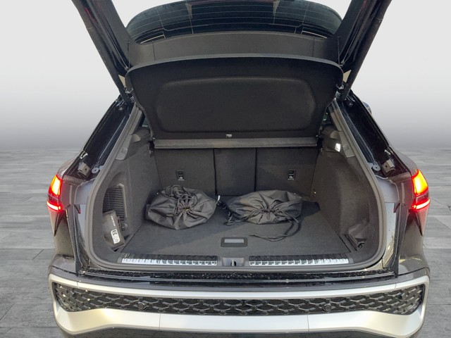 Audi - Q3 SUV e-hybrid 200 kW TECH PLUS_4