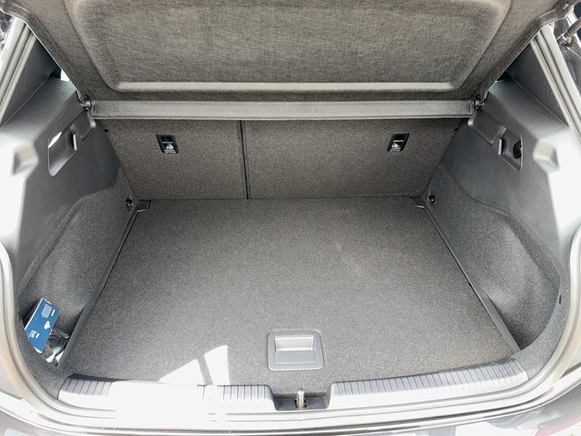 CUPRA - Born 58kWh KAMERA+NAVI+SHZG+LED_4