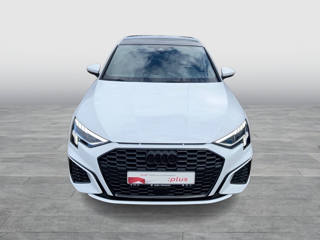 Audi - A3 Sportback 40 TFSI e S-tronic S-line LED PANO_13