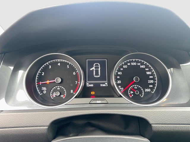 VW - Golf VII Lim. 1.0 TSI Comfortline Navi ACC Shzg_13