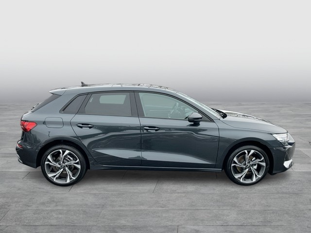 VW - Passat Variant 1.5 TSI DSG Business AHK LED NAVI_9