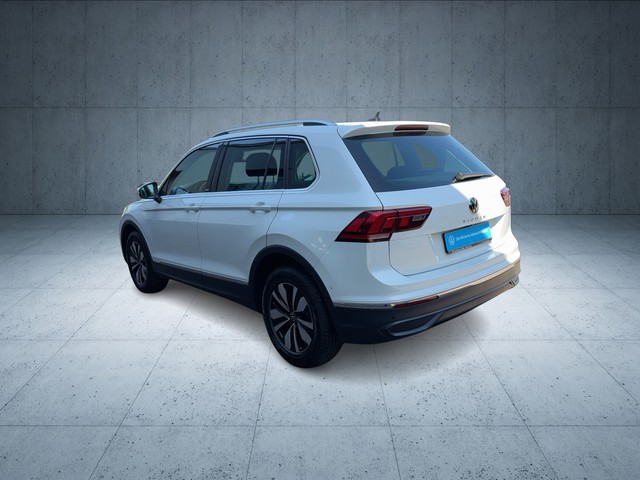 VW - Tiguan 1,5 l TSI DSG Move Navi RFK AHK SHZ vo+hi_8