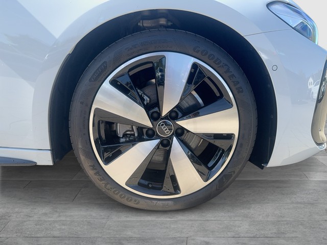 Audi - A5 Avant 2.0 TFSI S line 2x S line Matrix_17