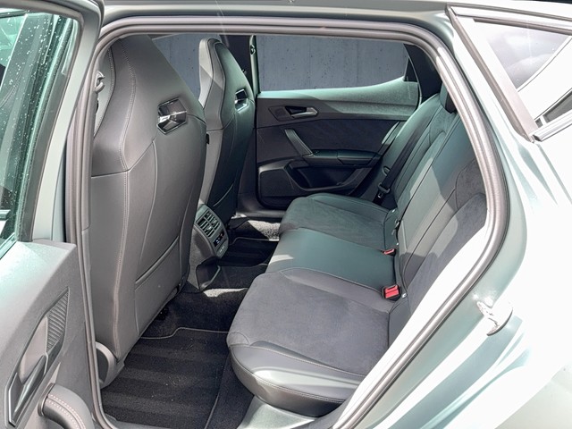 CUPRA - Leon 1.5 e-Hybrid DSG VZ Pure Performance PANO+ACC+NAVI+LED_3