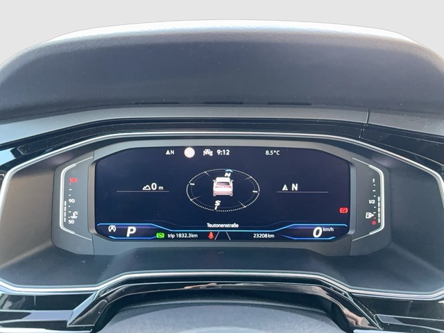 Skoda - Enyaq 50 Loft LED Navi RFK 19"_20